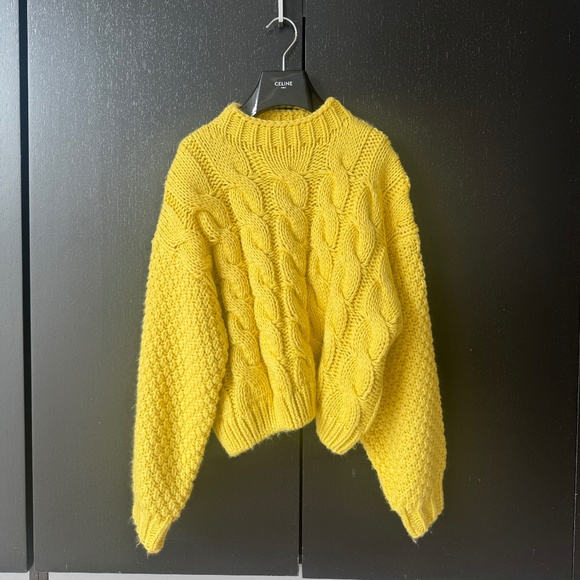 Yellow Zara Sweater - Picture 1 of 4